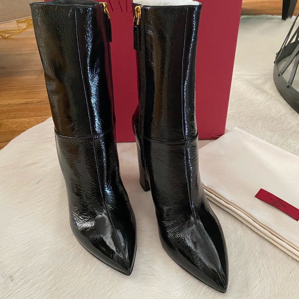 Valentino Garavani Ankle Boots ✨New✨ - Picture 5 of 12